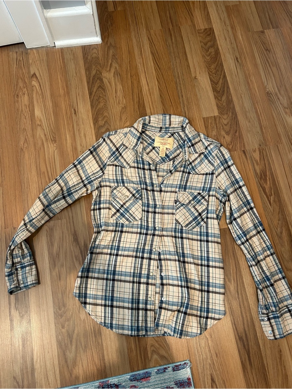 Levi's Cream and Blue Plaid Button-Down Shirt